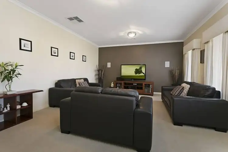 Second view of Homely house listing, 18 Duncraig Grove, Sunbury VIC 3429