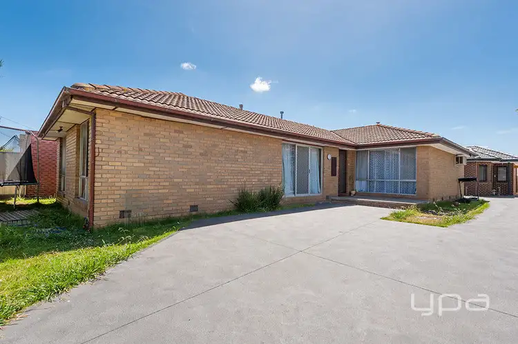 Main view of Homely house listing, 2 Southern Crescent, Craigieburn VIC 3064