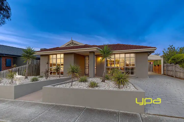 30 Aitken Drive, Delahey VIC 3037