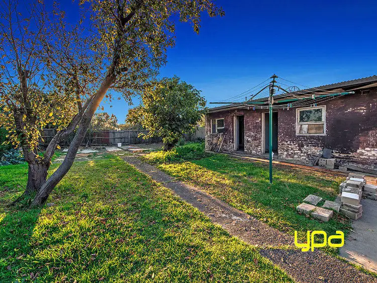 Seventh view of Homely house listing, 23 Leonard Avenue, St Albans VIC 3021