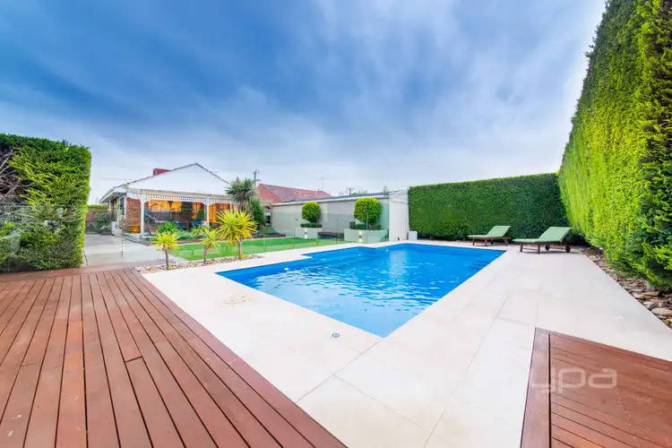 18 Dacelo Avenue, Broadmeadows VIC 3047
