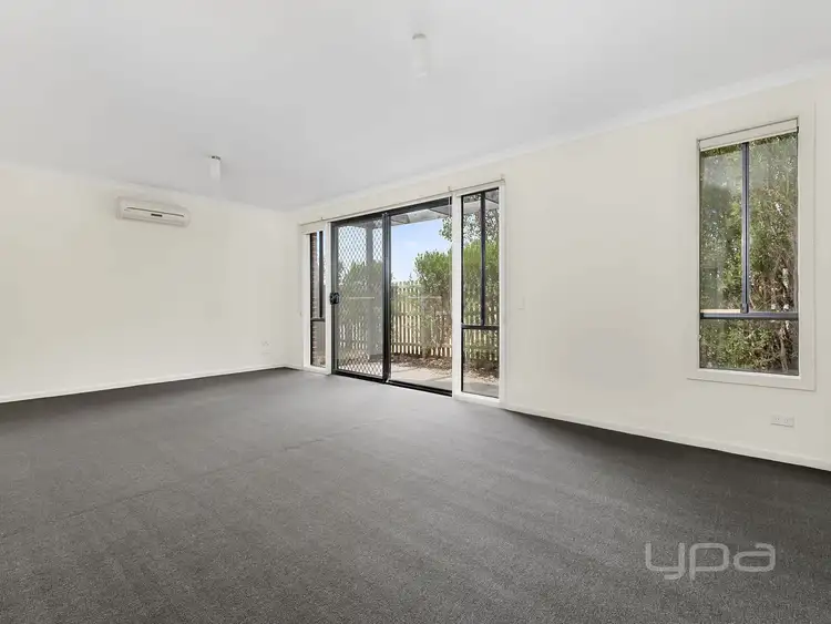 6/9 Petrea Place, Melton West VIC 3337