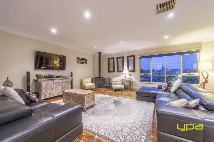 Fourth view of Homely house listing, 11 Piccadilly Court, Greenvale VIC 3059