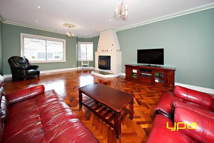 Sixth view of Homely house listing, 6 Coogee Place, Burnside VIC 3023
