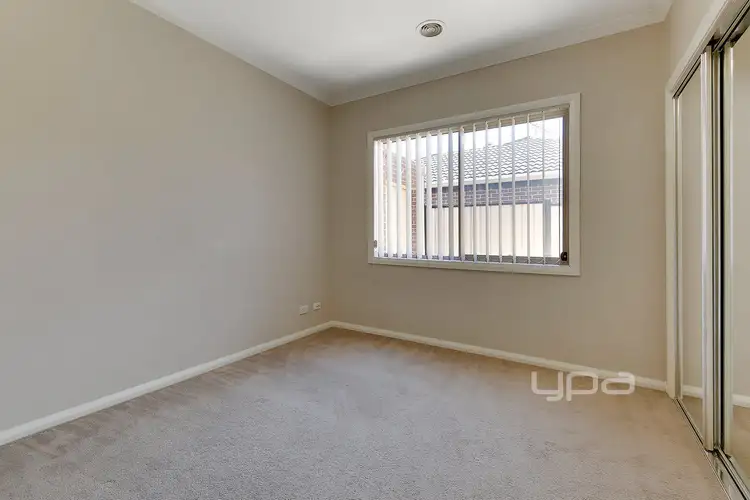 Sixth view of Homely unit listing, 2/1 Fleetwood Drive, Greenvale VIC 3059