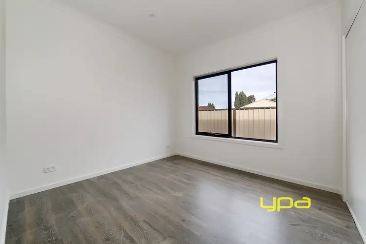 Fifth view of Homely house listing, 2/48 Mitford Crescent, Craigieburn VIC 3064