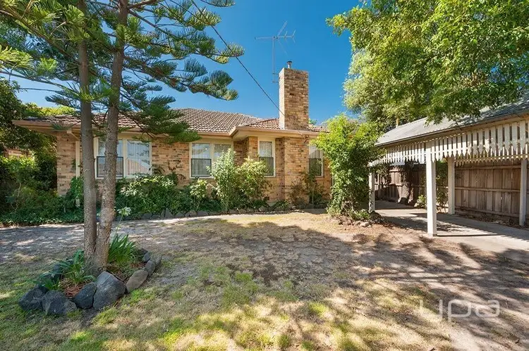 Second view of Homely house listing, 2 Ash Court, Glenroy VIC 3046