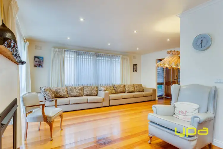 Second view of Homely house listing, 3 Roper Court, Gladstone Park VIC 3043