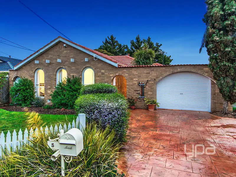 Main view of Homely house listing, 5 Rex Street, Kings Park VIC 3021