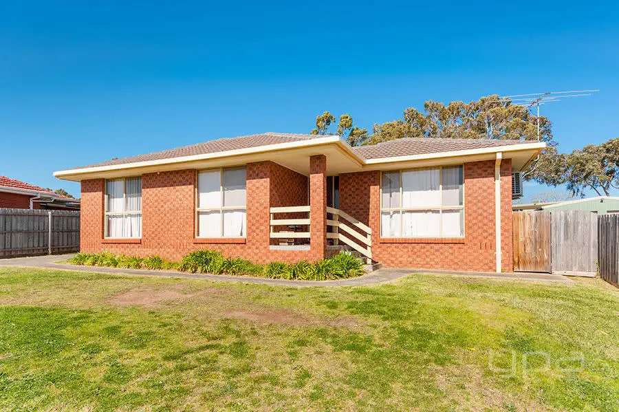 Main view of Homely unit listing, 1/11 Elgata Close, Meadow Heights VIC 3048