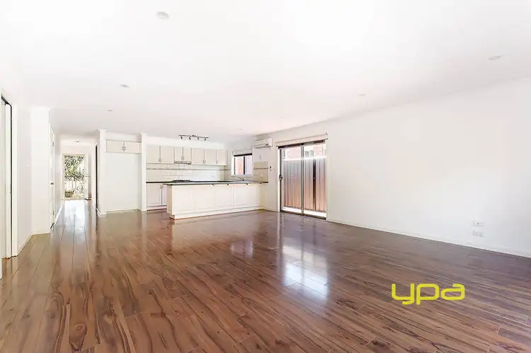 Seventh view of Homely house listing, 12 Apsley Vista, Derrimut VIC 3030