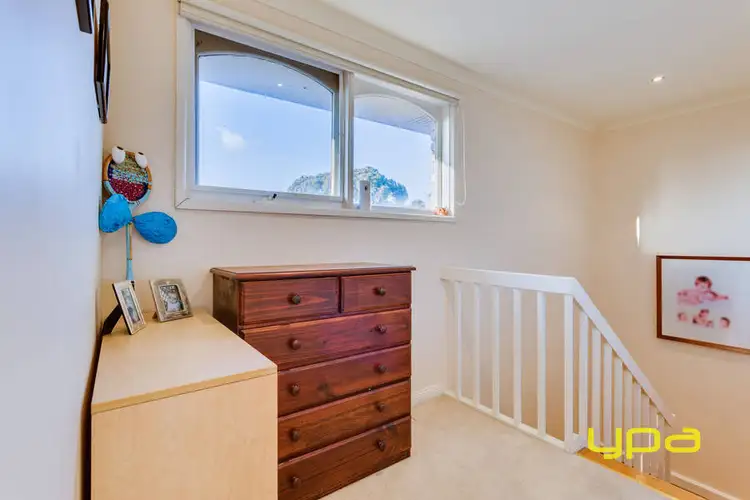 Fifth view of Homely house listing, 3 Roper Court, Gladstone Park VIC 3043
