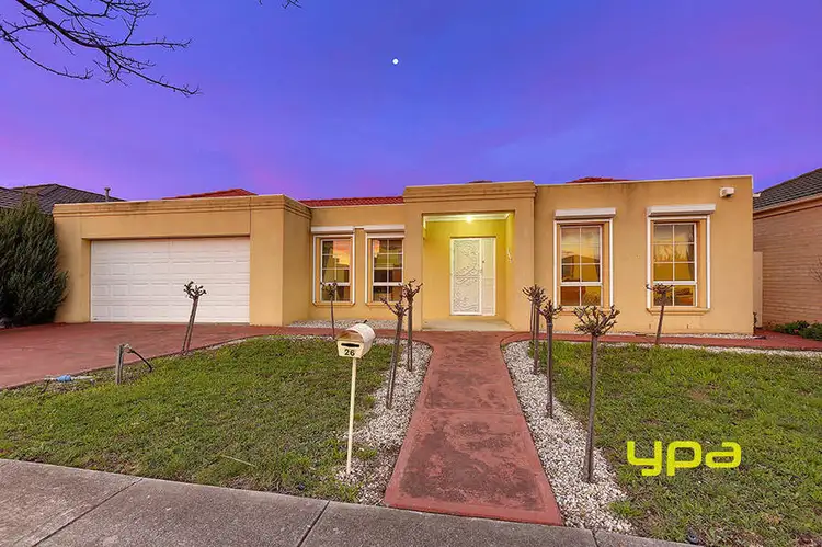 26 Glenelg Blvd, Taylors Hill VIC 3037