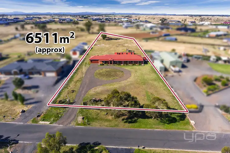 Main view of Homely house listing, 33 Ruxton Way, Hopetoun Park VIC 3340