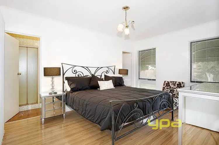 Seventh view of Homely house listing, 33 Pindari Avenue, Taylors Lakes VIC 3038