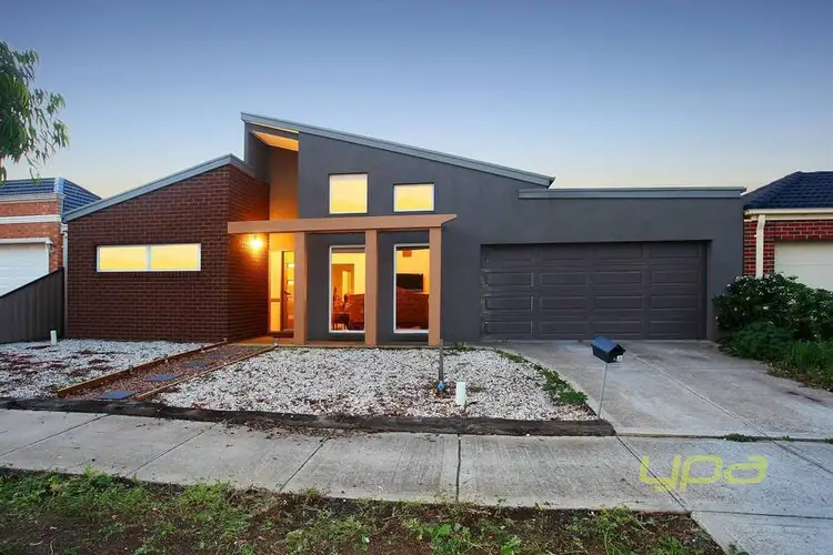 12 Burke Road, Burnside VIC 3023