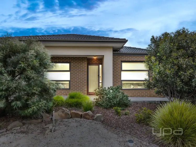 1 Laurina Place, Brookfield VIC 3338