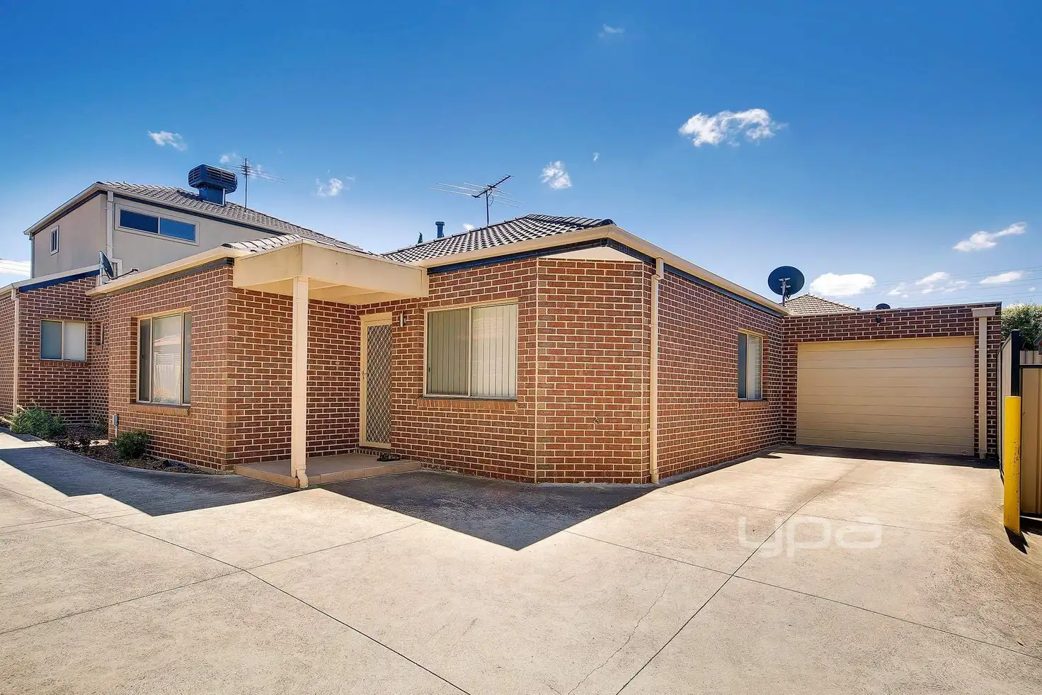 Main view of Homely unit listing, 2/1 Fleetwood Drive, Greenvale VIC 3059