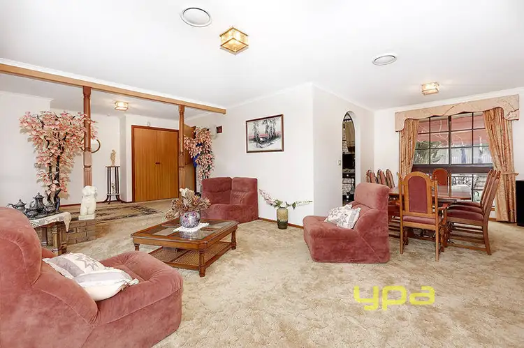 Fifth view of Homely house listing, 6 Pia Court, Taylors Lakes VIC 3038