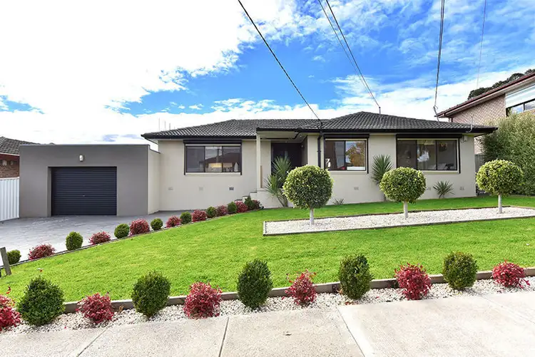 4 Ellesmere Crescent, Gladstone Park VIC 3043