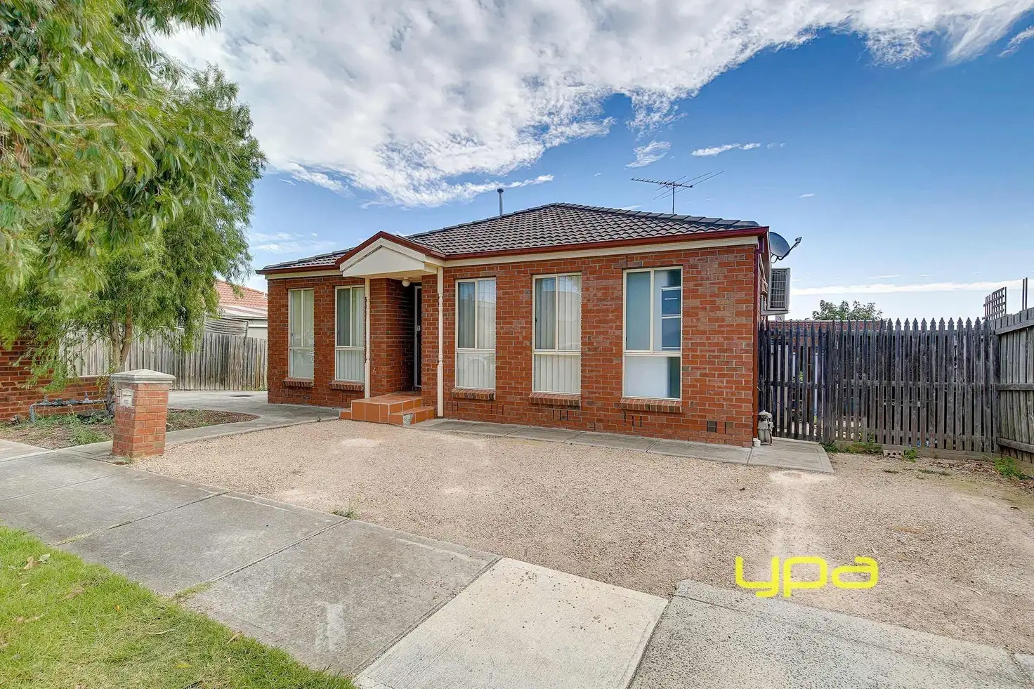 Main view of Homely unit listing, 1/31 Rokewood Crescent, Meadow Heights VIC 3048