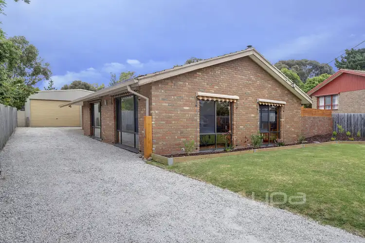 13 Deighton Drive, Rosebud VIC 3939