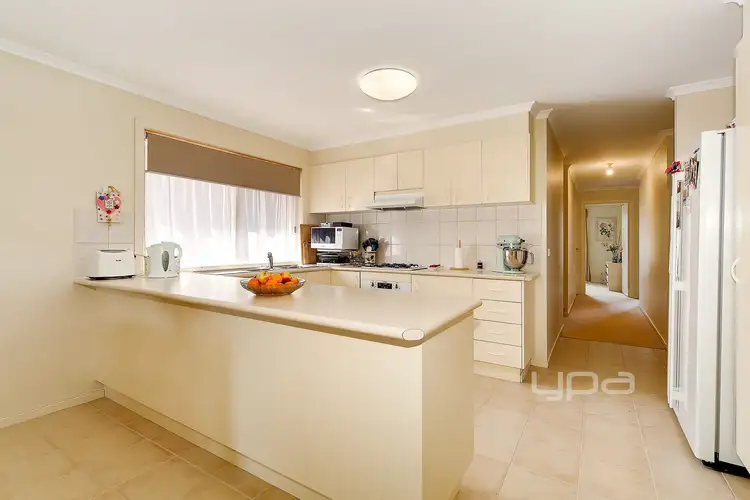 Third view of Homely house listing, 5 Silvana Way, Hillside VIC 3037
