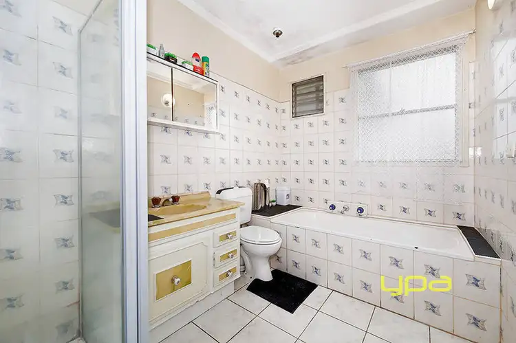 Seventh view of Homely house listing, 32 Pyalong Crescent, Dallas VIC 3047
