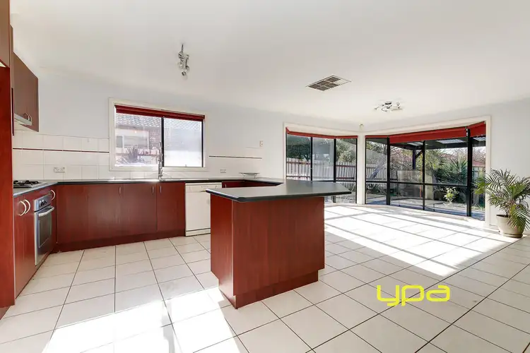 Fourth view of Homely house listing, 3 Highlander Court, Taylors Hill VIC 3037