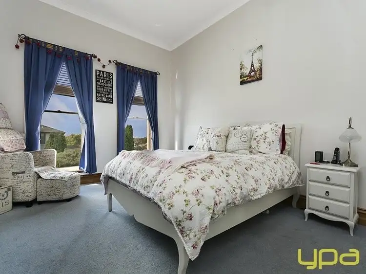 Sixth view of Homely house listing, 2 Skye Court, Sunbury VIC 3429