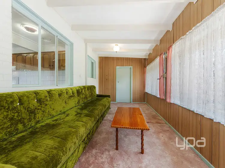 Fifth view of Homely house listing, 2 Jamieson Street, St Albans VIC 3021