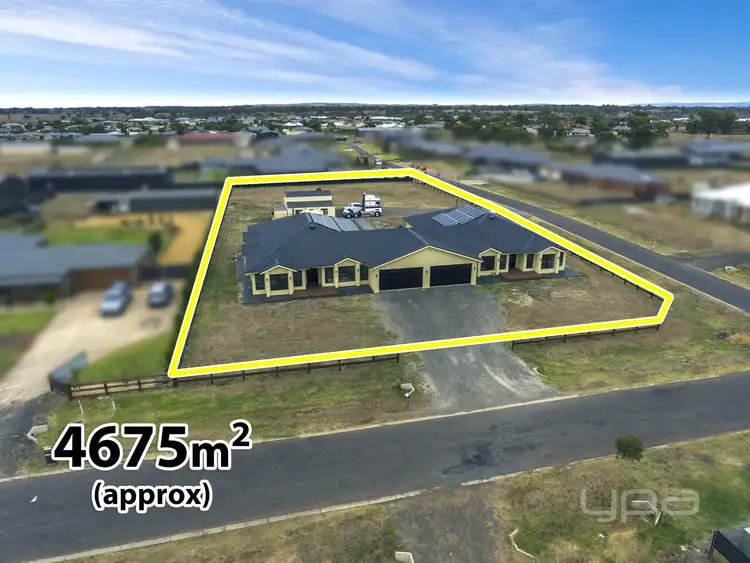 Second view of Homely house listing, 6 Eden Crescent, Hopetoun Park VIC 3340