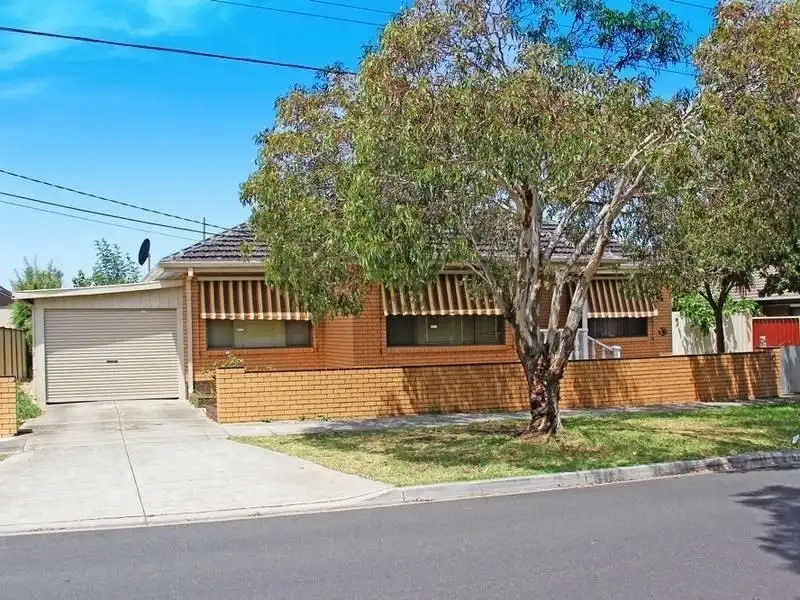 Main view of Homely unit listing, 2F Emily Street, St Albans VIC 3021