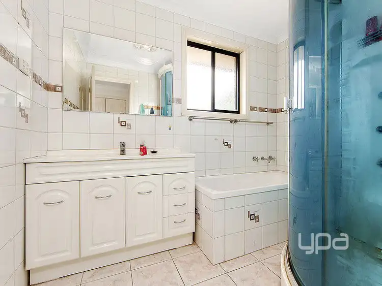 Third view of Homely unit listing, 2/98 View Street, St Albans VIC 3021