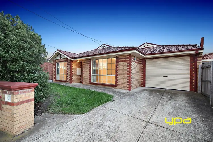 1/4 Deer Street, Deer Park VIC 3023