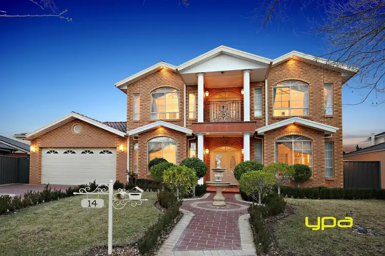 14 Bimbadeen Street, Burnside VIC 3023