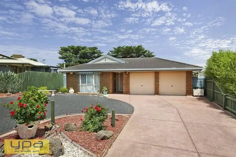 13 Atlanta Close, Sunbury VIC 3429
