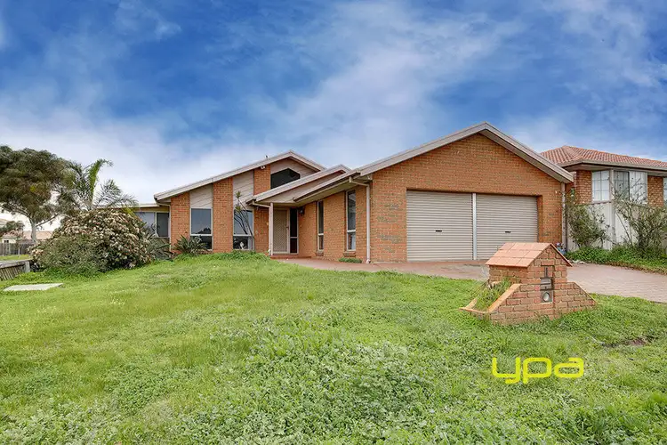 Sixth view of Homely house listing, 1 Thistle Court, Meadow Heights VIC 3048