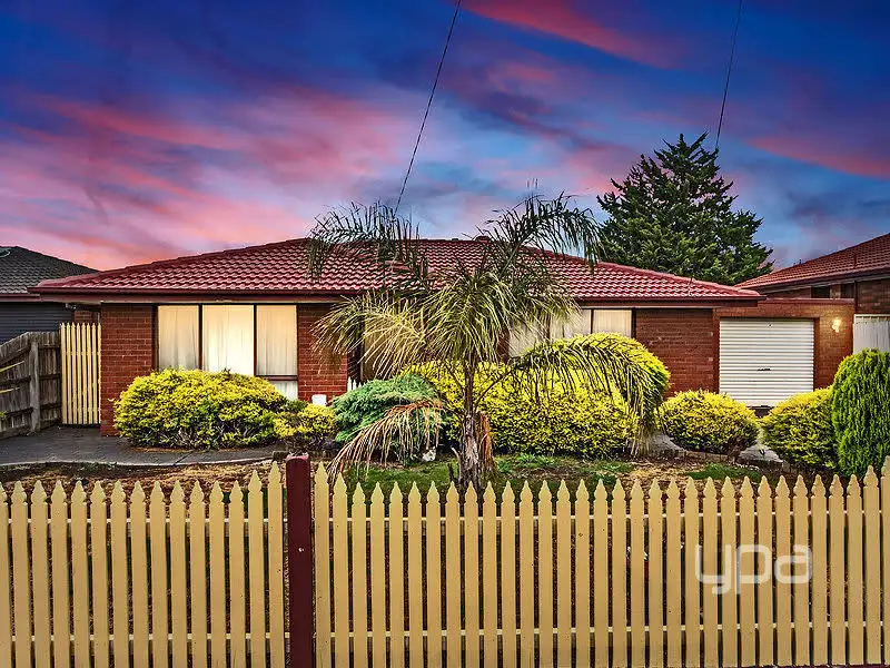 Main view of Homely house listing, 5 Baguley Crescent, Kings Park VIC 3021