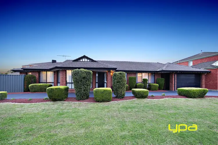 19 Boberrit Wynd, Sydenham VIC 3037