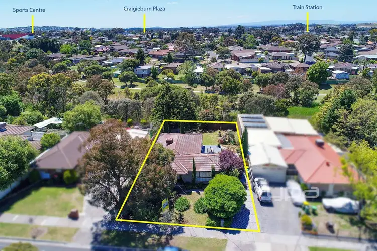 Second view of Homely house listing, 4 Langdon Crescent, Craigieburn VIC 3064