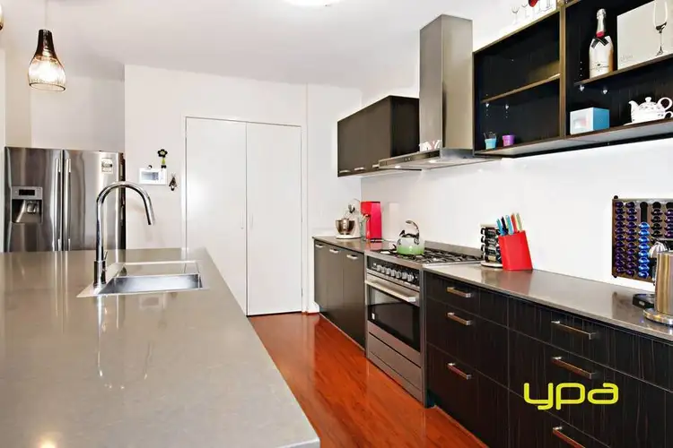 Sixth view of Homely house listing, 8 Syon Court, Burnside Heights VIC 3023