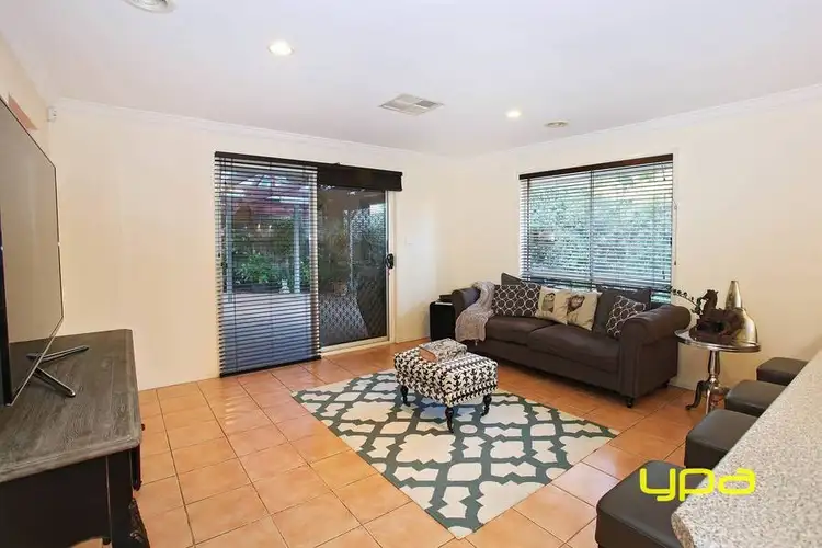 Fifth view of Homely house listing, 11 Benshaw Court, Hillside VIC 3037