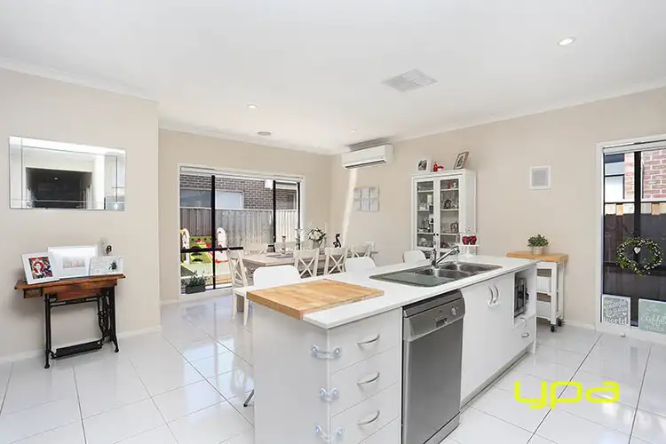 Seventh view of Homely house listing, 22 Tripani Avenue, Lalor VIC 3075