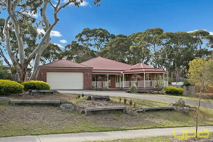42 Fullwood Dr, Sunbury VIC 3429