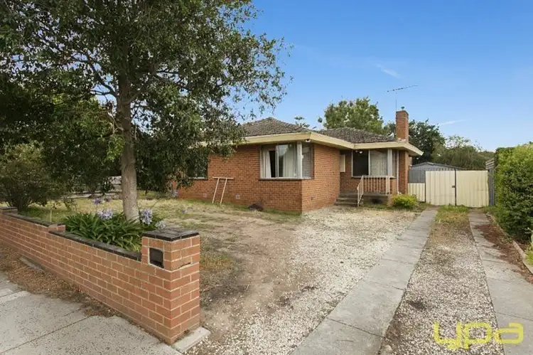 Third view of Homely house listing, 6 Meldrum Court, Sunbury VIC 3429