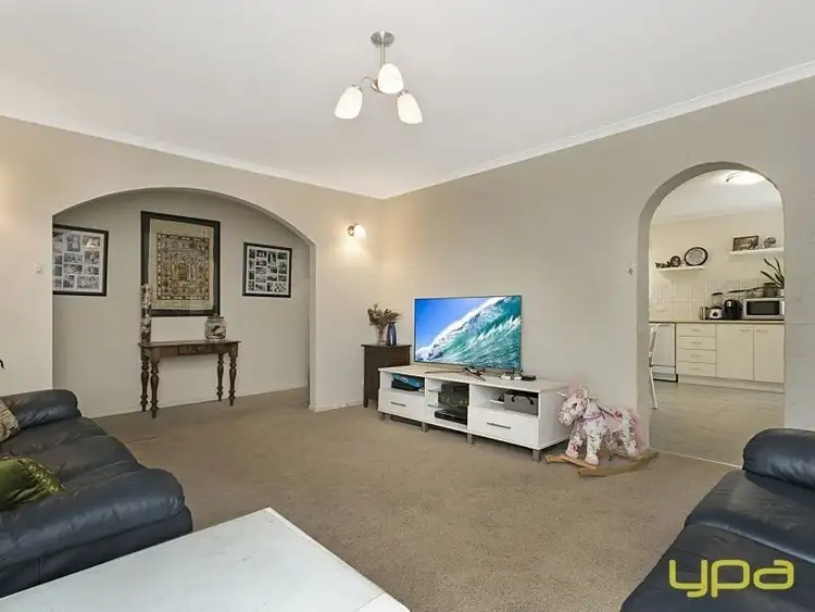 Third view of Homely house listing, 6 Fawkner Street, Sunbury VIC 3429