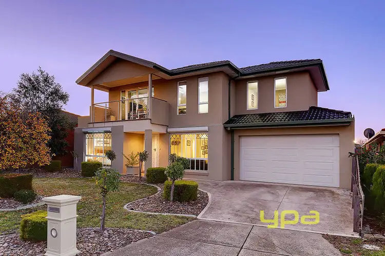 10 Darriwill Close, Delahey VIC 3037