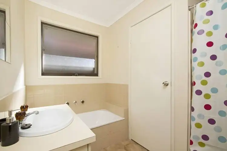 Sixth view of Homely house listing, 1 Dowling Court, Sunbury VIC 3429