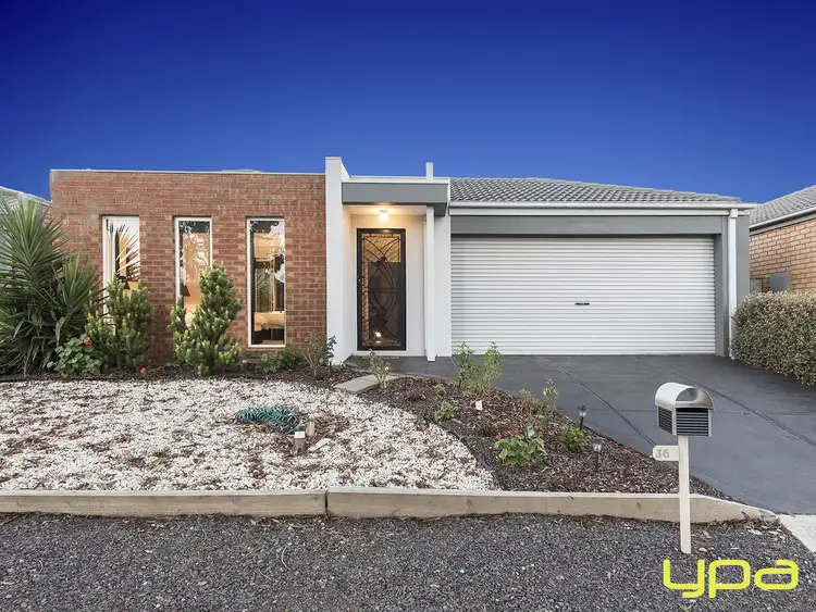 36 Fairhaven Boulevard, Melton West VIC 3337